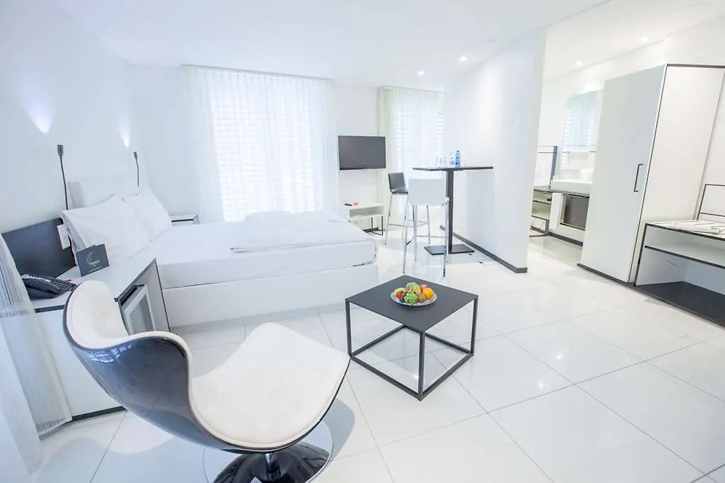 Hotel Residence Thessoni Home Zurich -Self Checkin -No Restaurants-Short&Longstay Regensdorf
