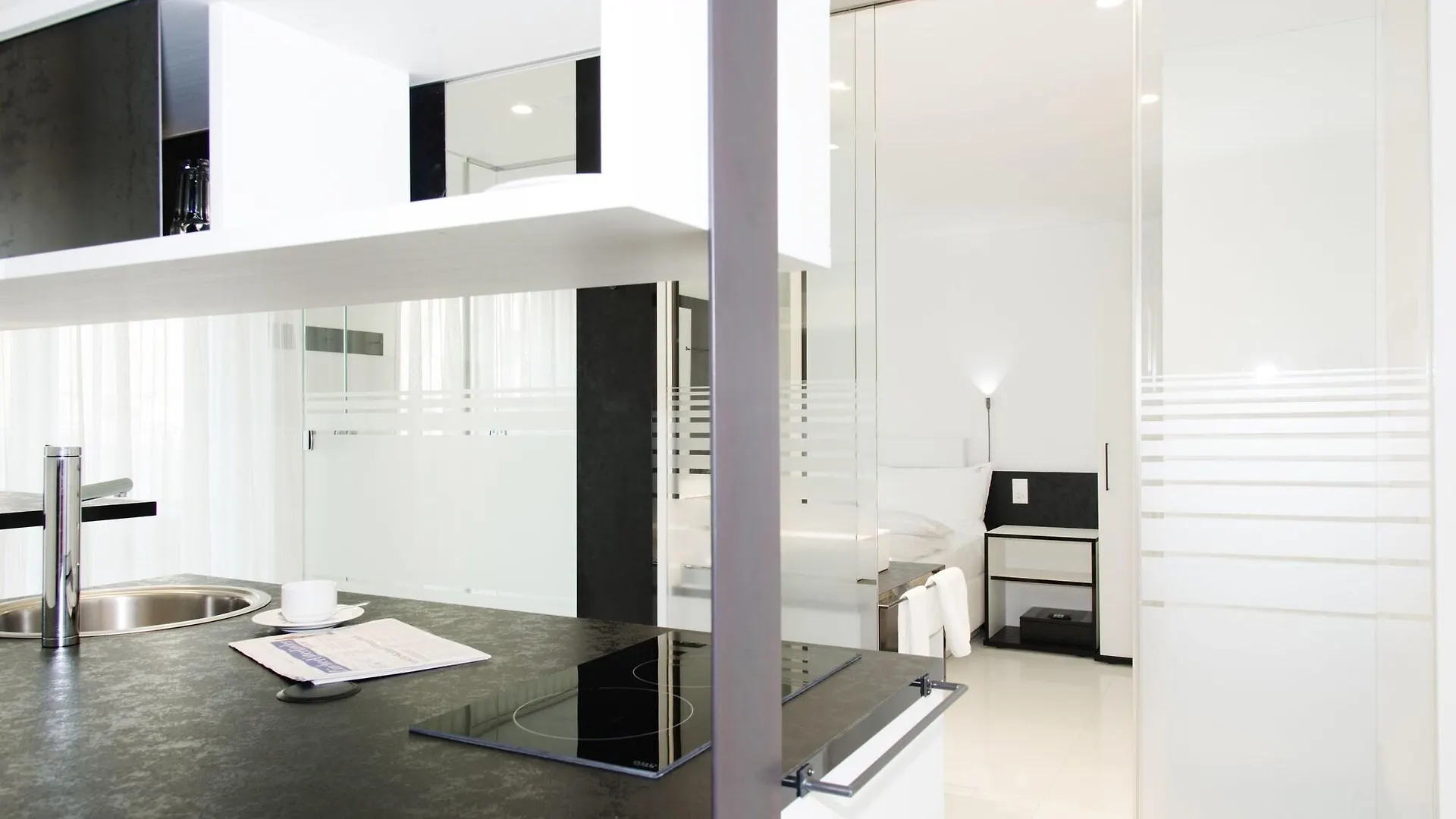 Residence Thessoni Home Zurich -Self Checkin -No Restaurants-Short&Longstay Regensdorf 4*,  Switzerland